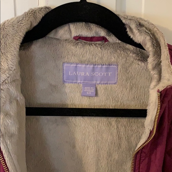 Pink Vest - Picture 3 of 4